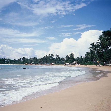 Готель Surf Sea Breeze Мірісса Екстер'єр фото